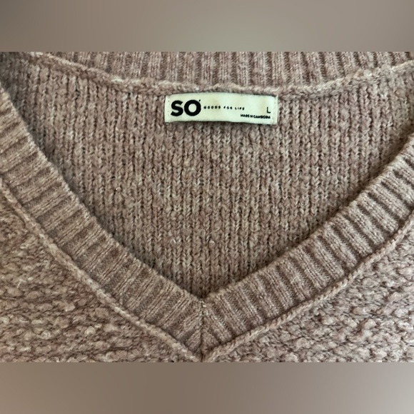 SO Women's V-Neck Sweater - Soft Pink - Picture 3 of 4